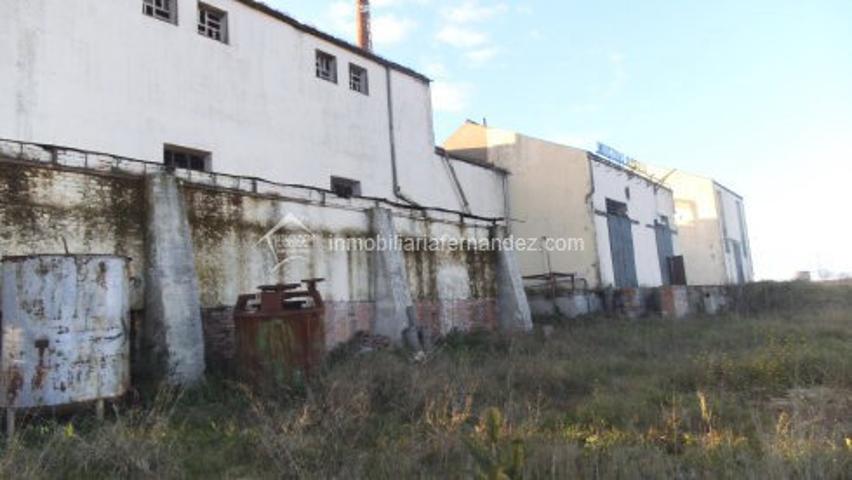 Nave Industrial En alquiler en Aldea Moret, Caceres photo 0
