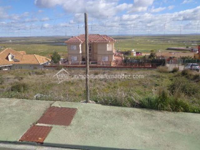 Fantástica parcela en Urb. El Pinar photo 0