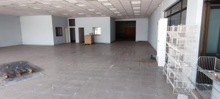 Nave en alquiler en Las Capellanías photo 0