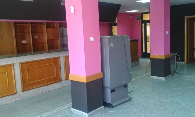 Oficina En venta en Fratres, Caceres photo 0