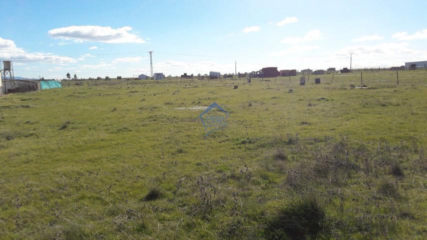 Parcela de 2.500 metros en Sierra de Fuentes photo 0