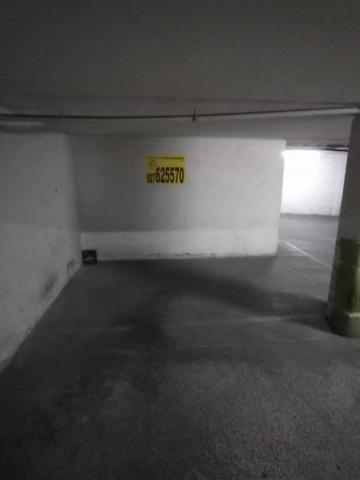 PLAZA DE GARAJE EN PLENO CENTRO- ZONA COLÓN photo 0