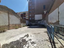 Terreno Urbanizable En venta en Plaza De Italia, Caceres photo 0