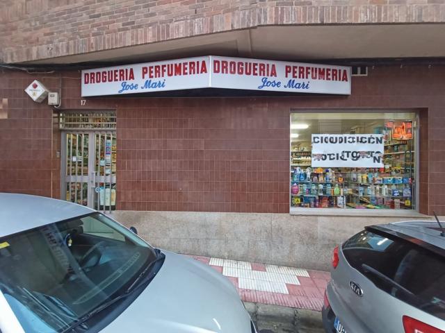 LOCAL COMERCIAL EN PLENO CENTRO !!! photo 0