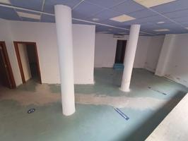 GRAN LOCAL EN PLENO CENTRO!!! photo 0