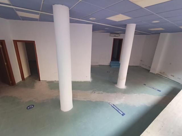 GRAN LOCAL EN PLENO CENTRO!!! photo 0