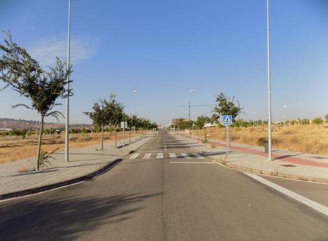 Tres parcelas en venta en zona de máxima expansión ( 180 metros cada una ) photo 0
