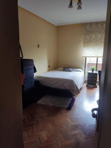 Pleno centro pisazo,con garaje,trastero y amplísima terraza !!! photo 0