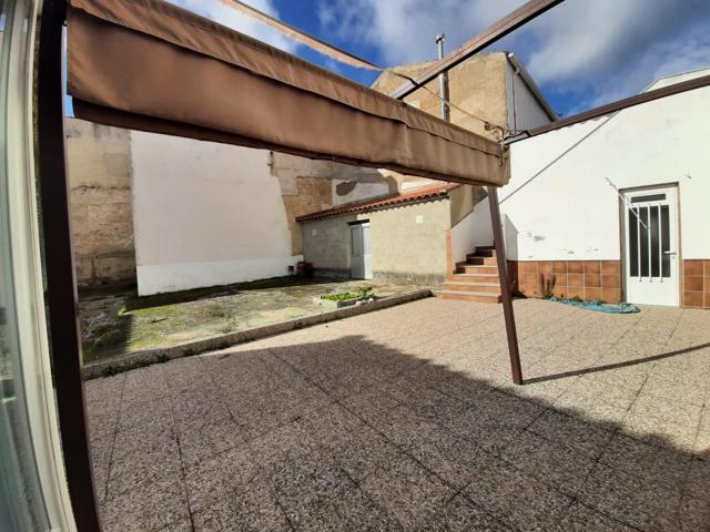 Casa con patio en Torremocha photo 0