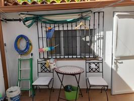 ¡Gran casa reformada con patio en Garrovillas! photo 0