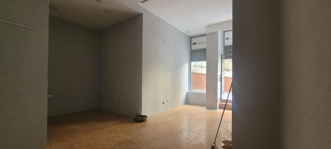Local en venta y Alquiler photo 0