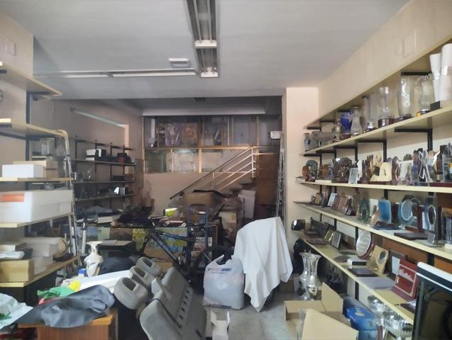 ALQUILER DE LOCAL COMERCIAL photo 0