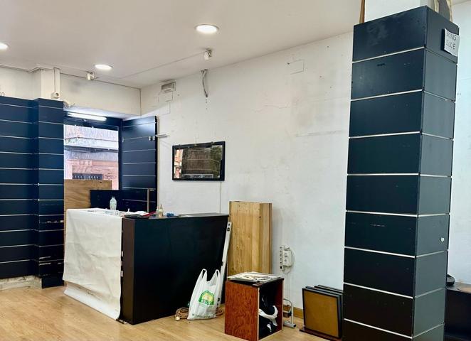 Local comercial completamente equipado photo 0