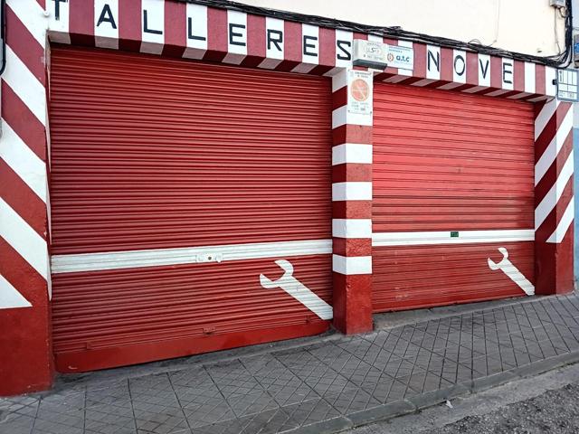 Taller de coches en San Blas photo 0