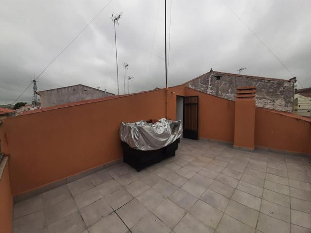 Casa totalmente reformada con terraza en Arroyo de la Luz photo 0