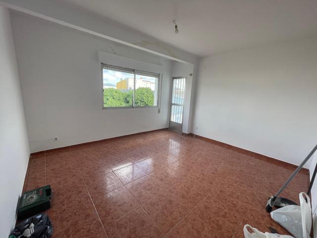 PISO CON NAVE DE 250 METROS EN CHARCA MUSIA photo 0
