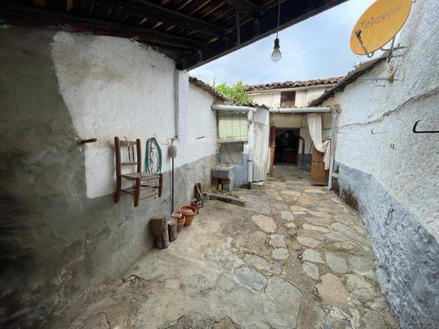 OPORTUNIDAD DE INVERSIÓN EN ZARZA DE MONTÁNCHEZ photo 0