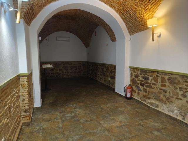 Oportunidad Única en el Centro de Cáceres – Vivienda en Planta Baja photo 0