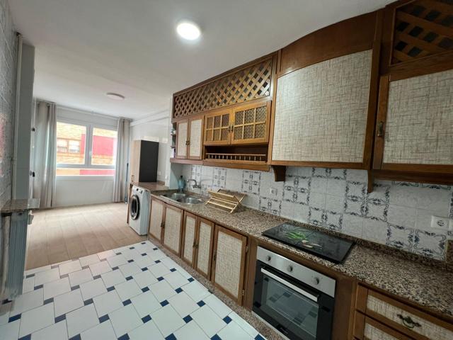 MAGNIFICA VIVIENDA EN EL CENRO DE CACERES photo 0