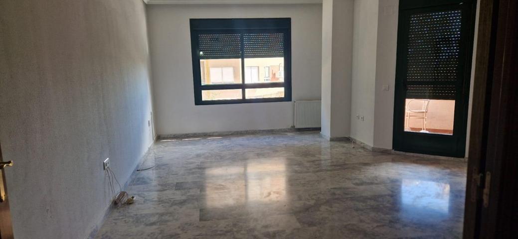 Gran Piso en Excelente Ubicación photo 0