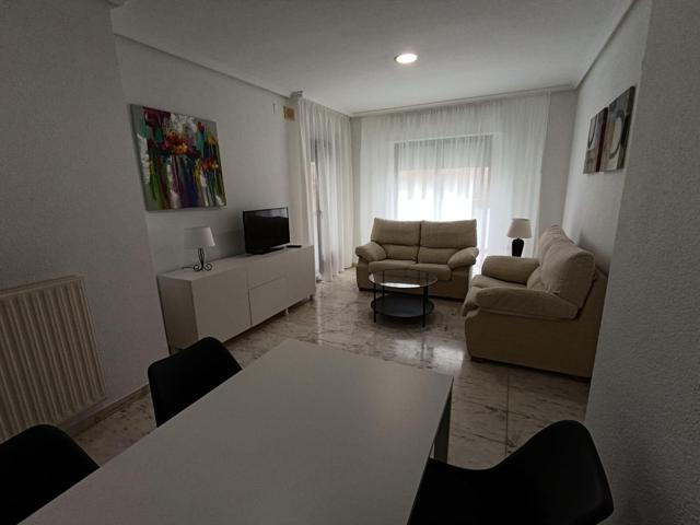 Excelente apartamento con piscina photo 0