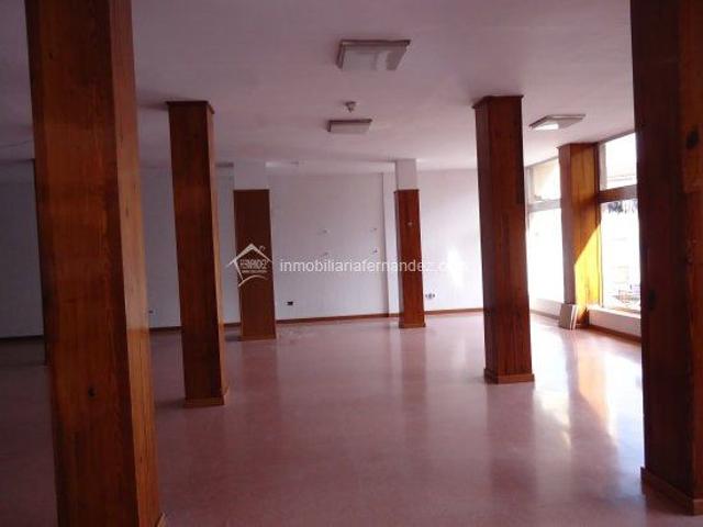 Oficina En alquiler en Centro, Caceres photo 0