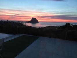 Villa de lujo con vistas panorámicas al mar y el pueblo de Calpe, todo de primera calidad! photo 0