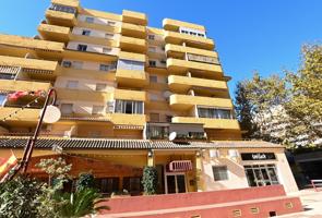 Apartamento céntrico de 2 dormitorios cerca de la playa Arenal photo 0