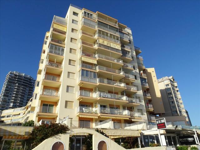 Apartamento en Venta en Calpe – Vistas al Mar, Terraza y Ubicación Inmejorable photo 0