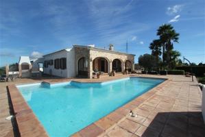 Villa en venta en Benissa photo 0