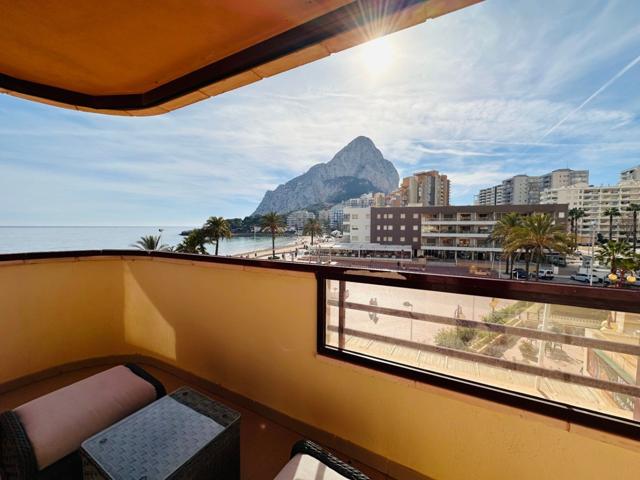 APARTAMENTO EN PRIMERA LINEA EN CALPE photo 0