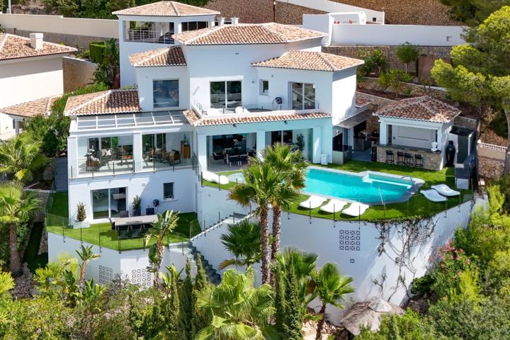 Villa de lujo con vistas al mar y la montaña en Moraira photo 0