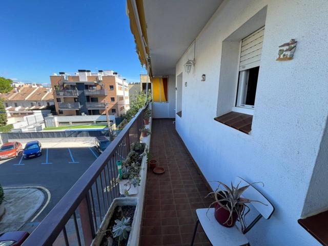 SEGUNDO DE ALTURA EN ZONA MARITIM DE CUBELLES. photo 0