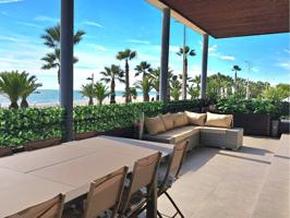 PISO SEMINUEVO EN PRIMERA LINEA DE MAR - URB. MOTA DE SANT PERE photo 0