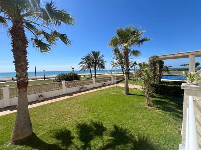 PLANTA BAJA DE ORIGEN EN 1ª LINEA CON VISTAS A MAR Y PISCINA COMUNITARIA EN ZONA MARITIM DE CUBELLES. photo 0