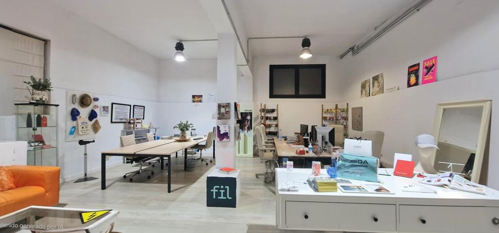 Gran Local Comercial Reformado 293 m²   en Calle Montseny,  Ripollet photo 0