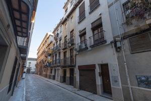 Oportunidad junto a plaza Trinidad photo 0