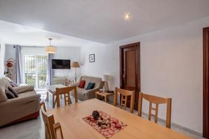 ¡¡Fantástico piso de 7 habitaciones en Bola de Oro!! photo 0