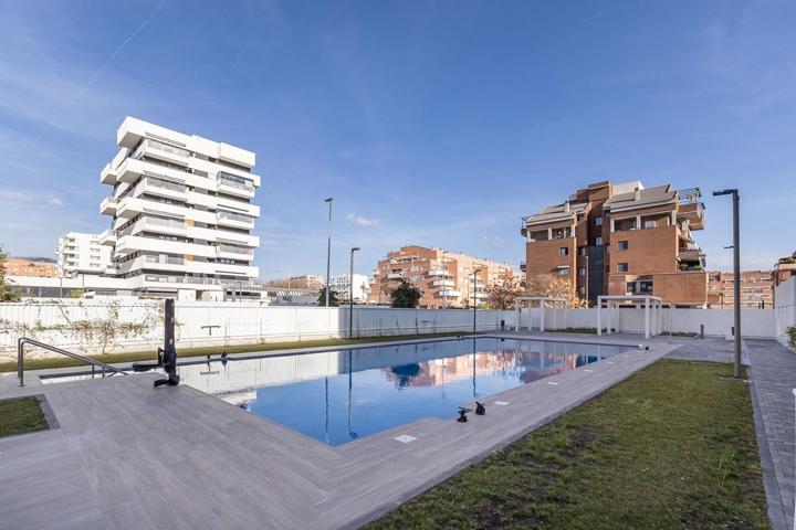 Casa independiente dentro de la exclusiva urbanización Tarsia photo 0