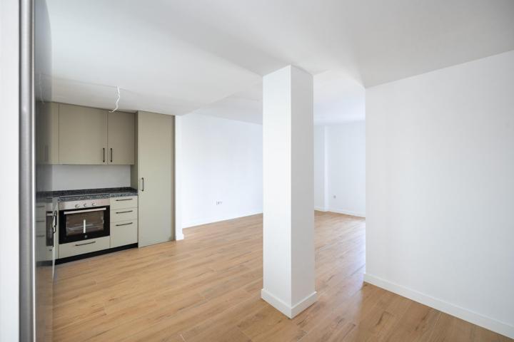 Apartameno de dos dormitorios en La Zubia. photo 0