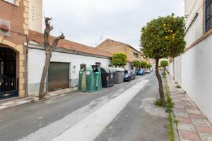 🏡 Gran Oportunidad en Churriana de la Vega – Terreno con Potencial! photo 0