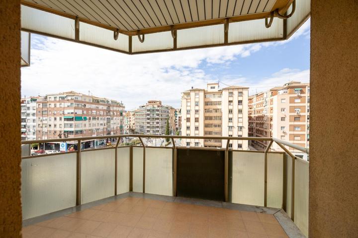 🏡 VENTA DE PISO EN PLAZA EINSTEIN – GRANADA 🎓 photo 0