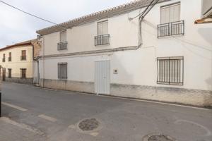 Casa para reformar en el corazón de Gójar – junto al Ayuntamiento photo 0