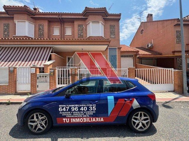 Unifamiliar Pareada En venta en Cl Galvez, Santa Cruz Del Retamar photo 0