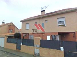 Unifamiliar Pareada En venta en Cl Pradillo, 12, Santa Cruz Del Retamar photo 0