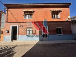 Unifamiliar Pareada En venta en Calle Rosaleda, 17, Fuensalida photo 0