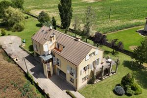 Impresionante casa rural con 3.000m2 de parcela en la Vall d'en Bas ( La Garrotxa ) photo 0