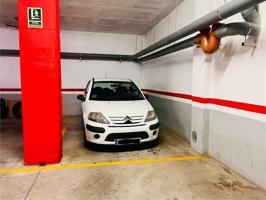 Parking En venta en Centre, Figueres photo 0