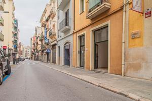 Oficina En venta en Centre, Figueres photo 0