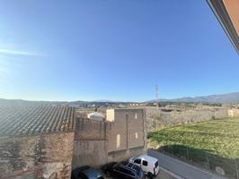 Piso En venta en Pirineo De Girona, Sant Climent Sescebes photo 0